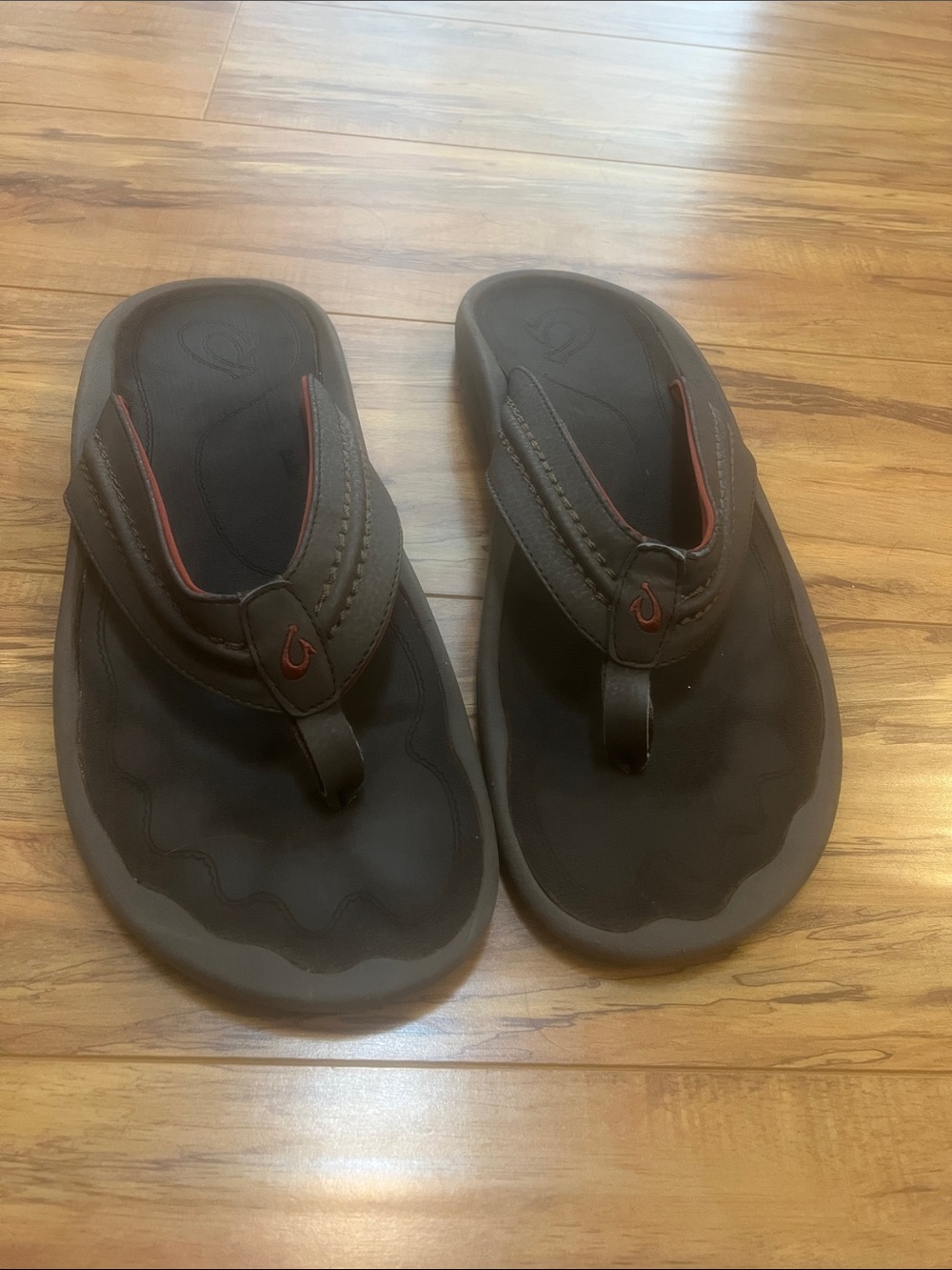 OluKai Hokua Men's Beach Sandals size 14